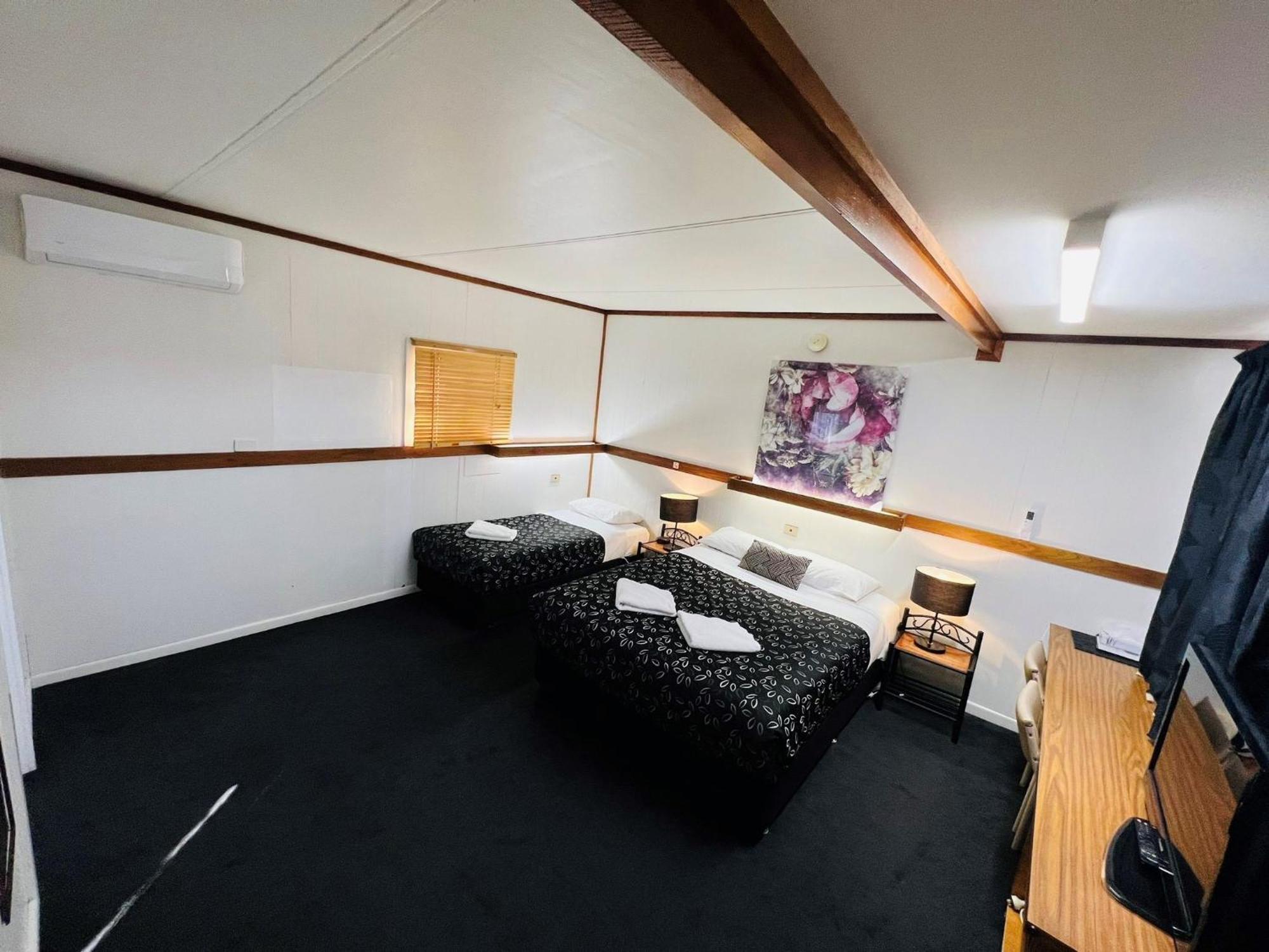 Horsham Motel Bagian luar foto