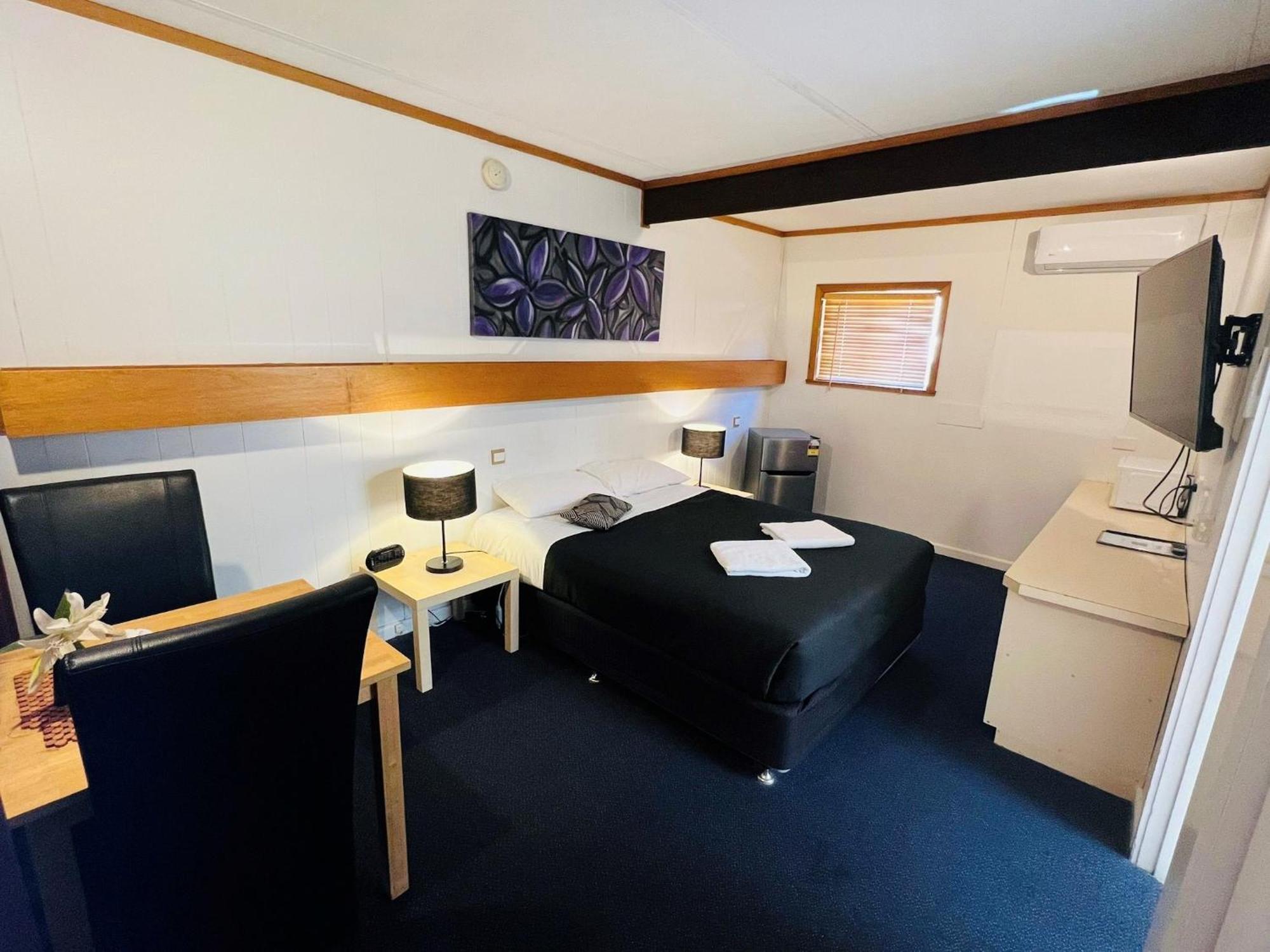 Horsham Motel Bagian luar foto