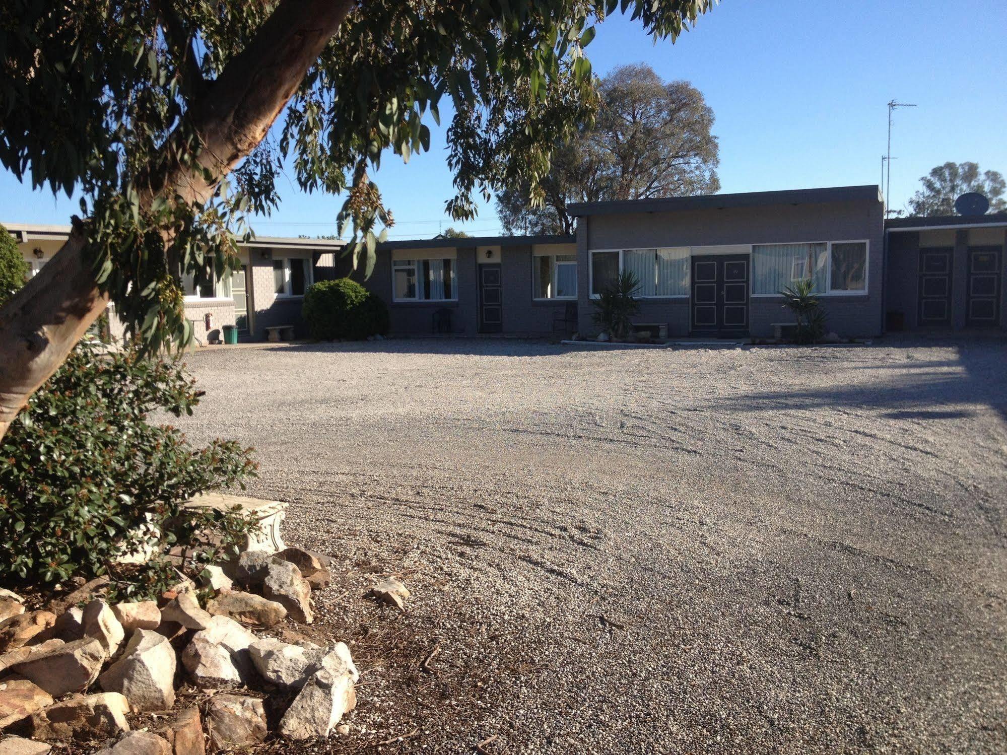 Horsham Motel Bagian luar foto